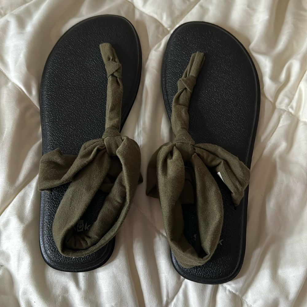 Sanuk Yoga Sandals